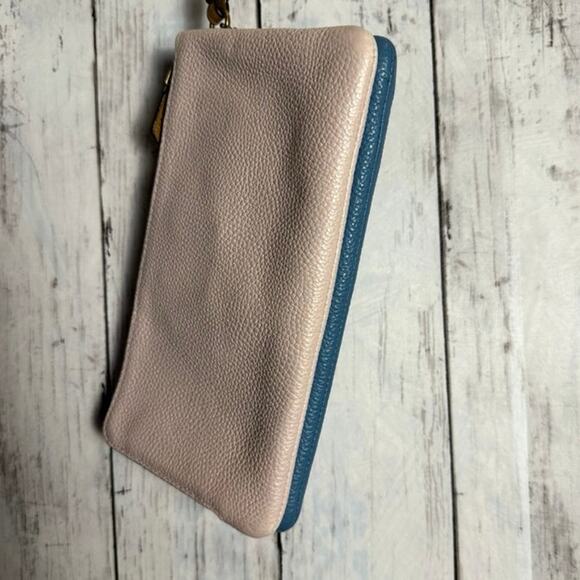 Coach Double Zip Wallet In Colorblock - Picture 6 of 8